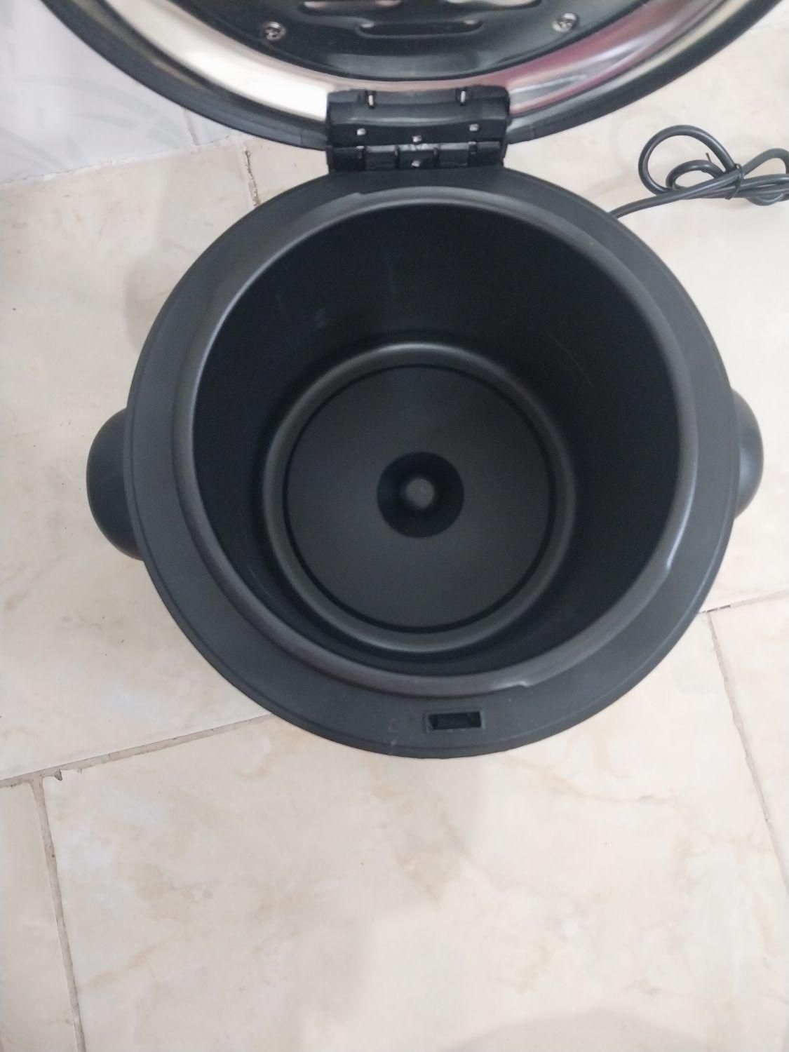 سرخ کن باروغن FUMA فروش فوری به علت اسباب کشی|سایر لوازم برقی|نهاوند, |دیوار