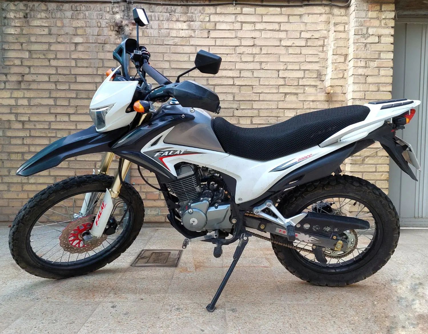 تریل فلات 200 CRF|موتورسیکلت|اصفهان, علی قلی آقا|دیوار