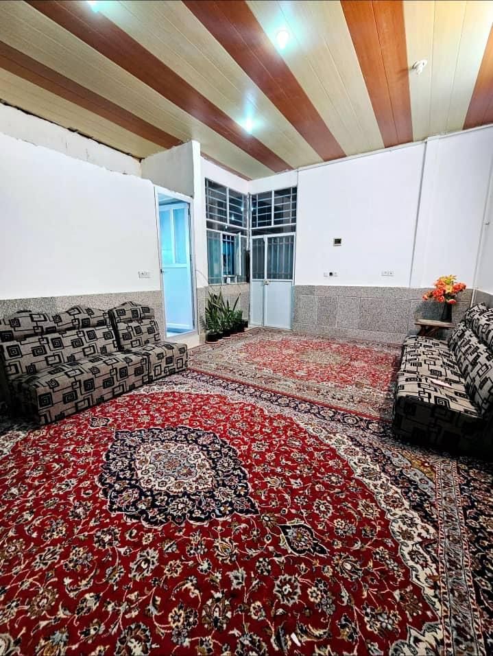 اجاره روزانه منزل مبله نوساز در (شهرستان شهربابک)|اجارهٔ کوتاه‌مدت آپارتمان و سوئیت|سیرجان, |دیوار