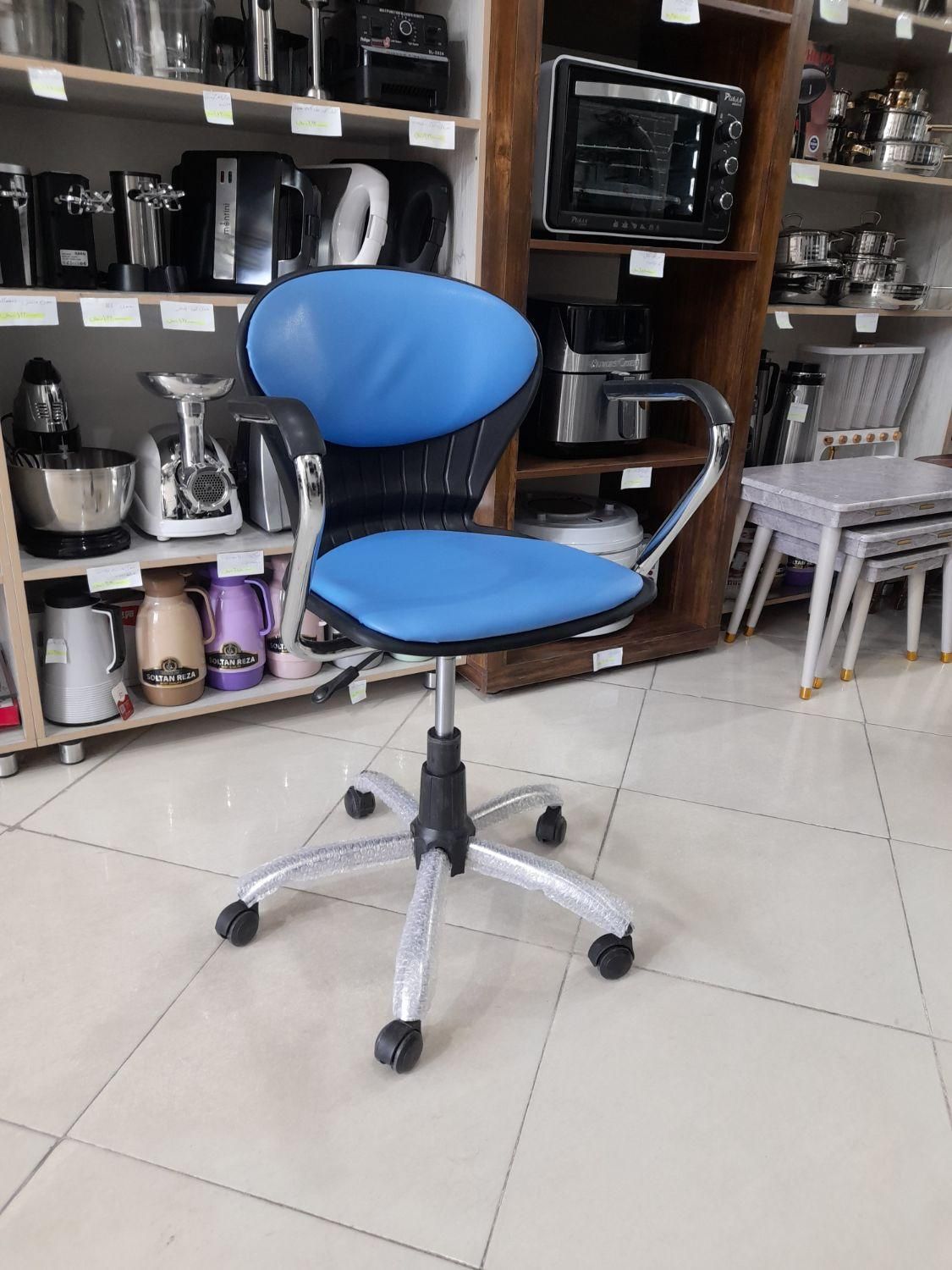 صندلی چرخدار صدفی * اثاث مارکت|صندلی و نیمکت|سیرجان, |دیوار