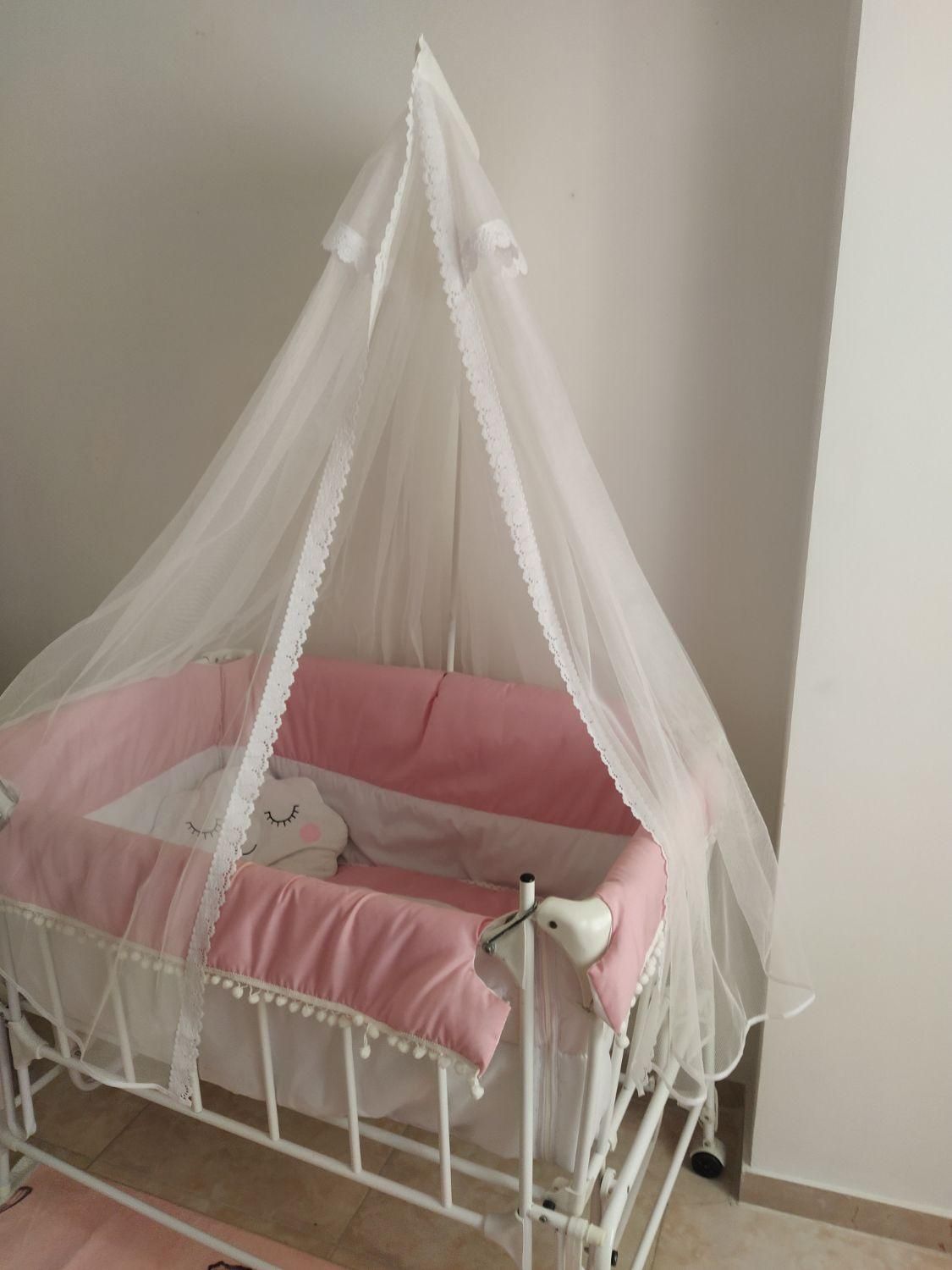 گهواره نوزادی|تخت و صندلی بچه|رشت, پیرسرا|دیوار