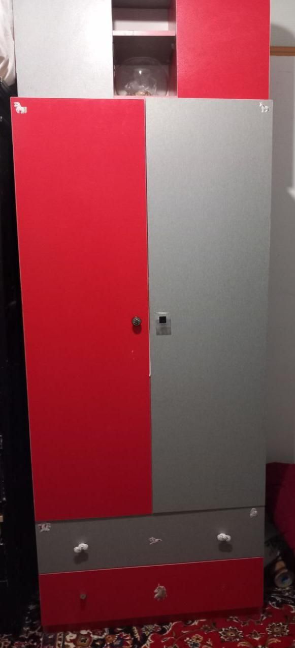 کمد بچه سه تیکه فروش فوری|اسباب و اثاث بچه|تایباد, |دیوار