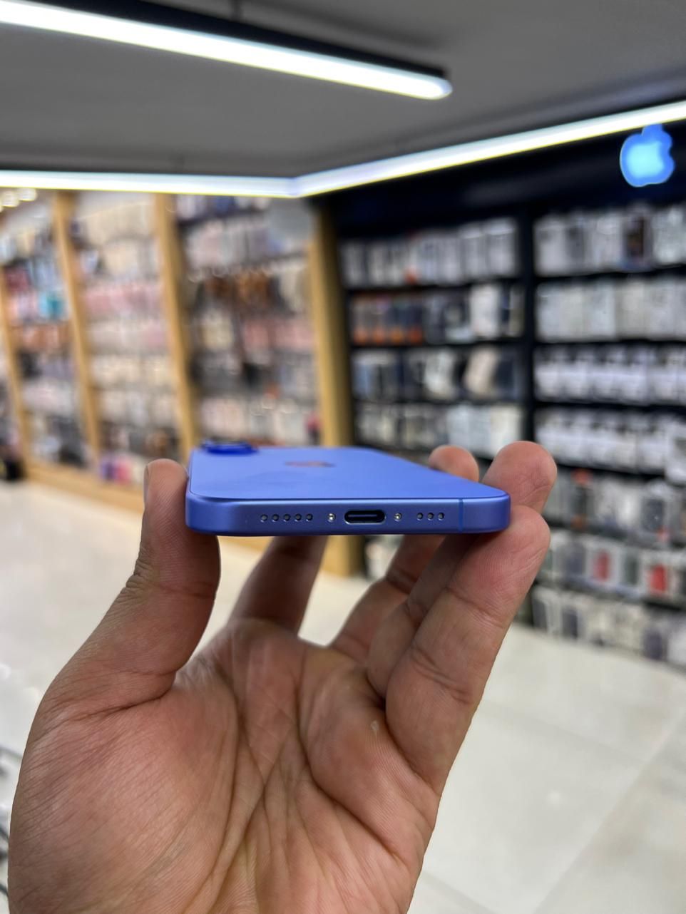 اپل iPhone 16 با حافظهٔ ۱۲۸ گیگابایت|موبایل|فردیس, |دیوار