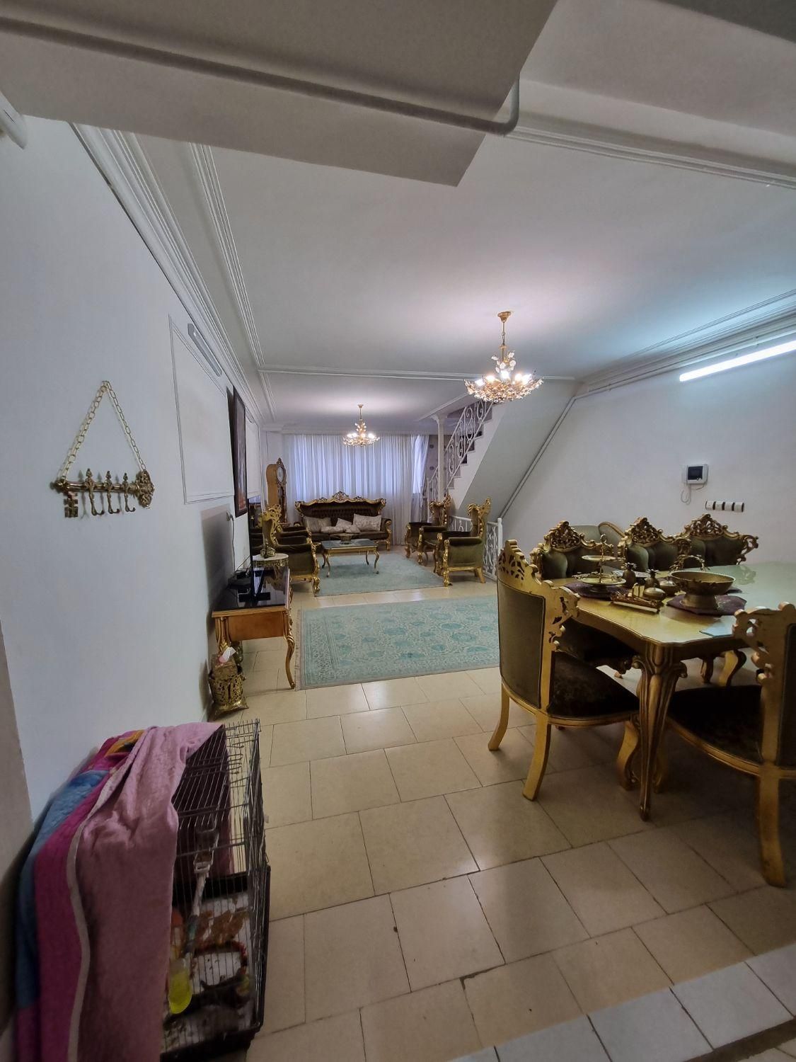 *قاسم آباد اول امامیه ویلایی۱۲۰متری ۲طبقه بازسازی*|فروش خانه و ویلا|مشهد, ولیعصر (شهرک غرب)|دیوار