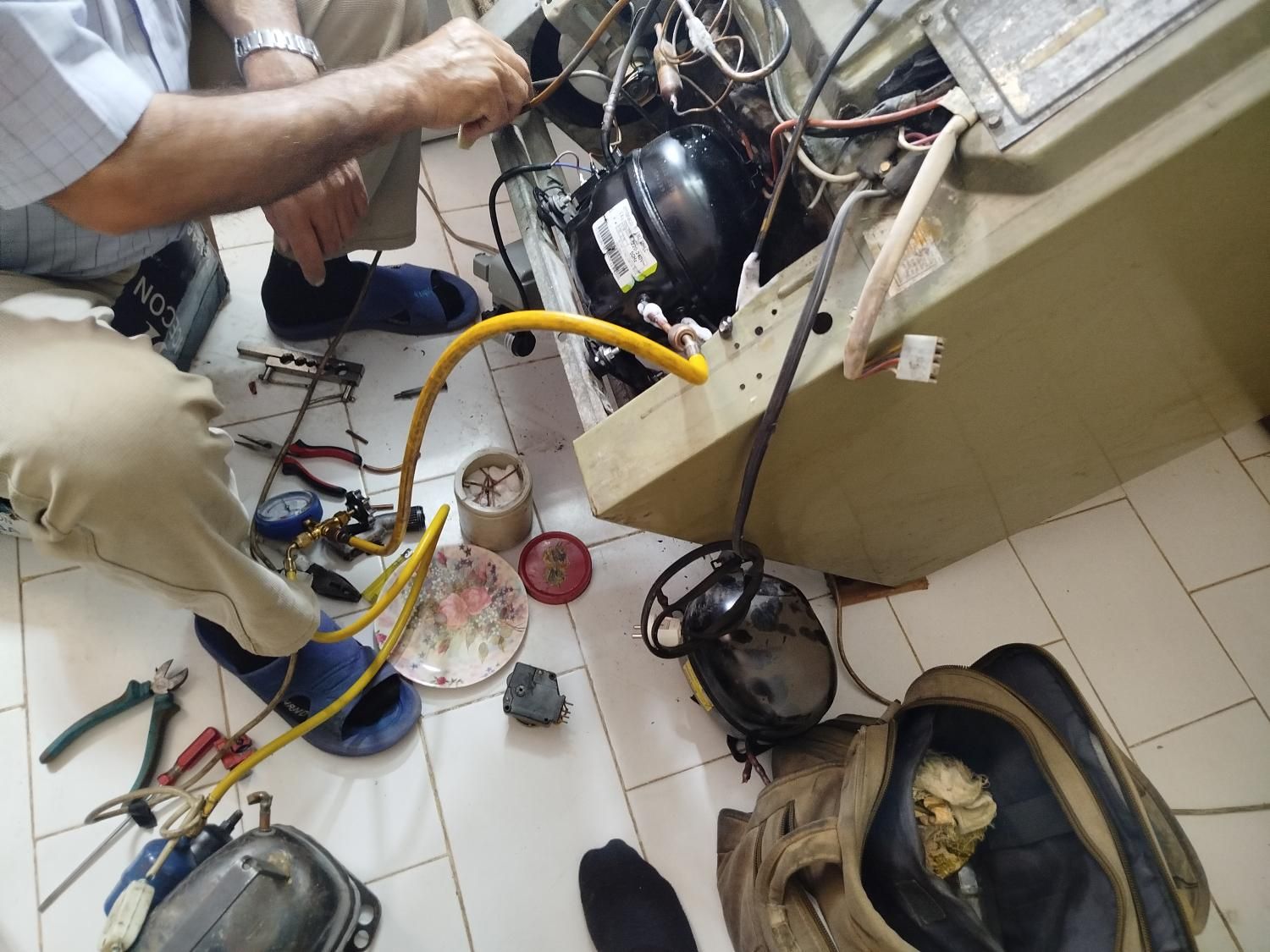 تعمیرات یخچال فریزر و آبسردکن|خدمات پیشه و مهارت|شیراز, قصرالدشت|دیوار