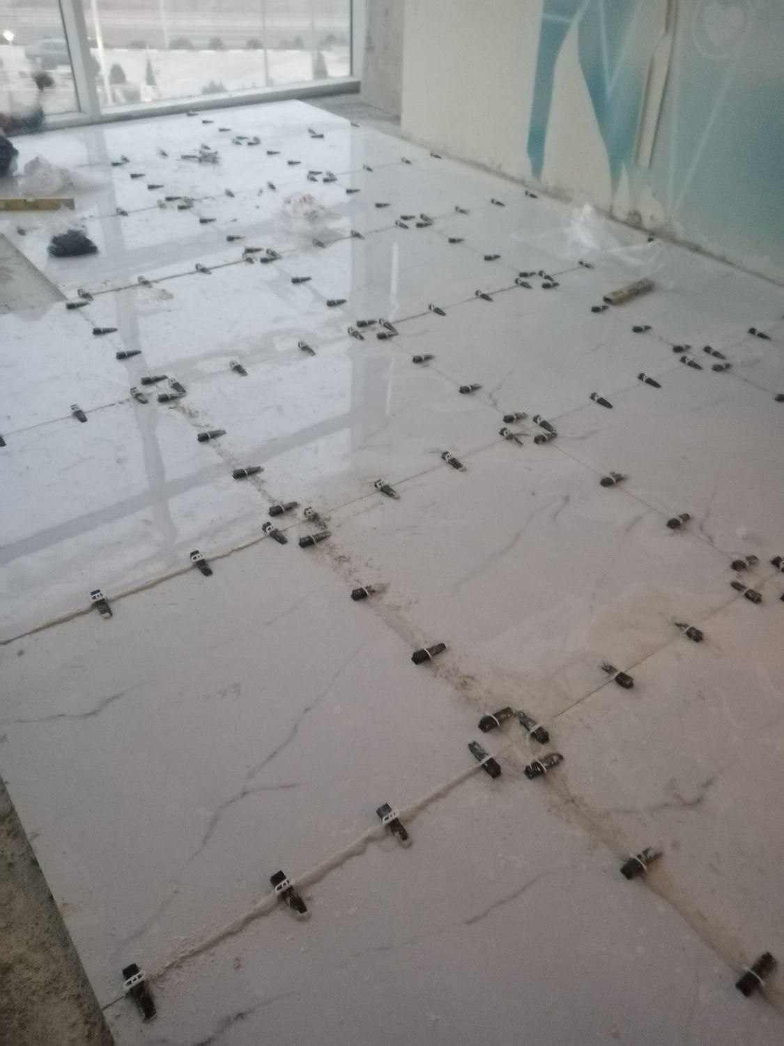 کاشی کار کاشی کاری نصاب سرامیک بازسازی گچکاری|خدمات پیشه و مهارت|تهران, اسکندری|دیوار