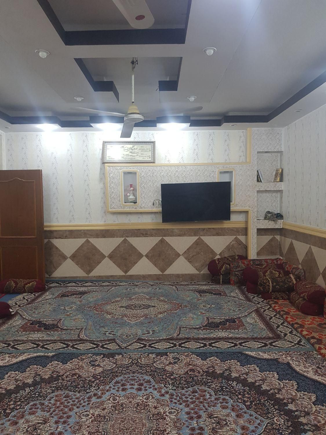 خانه مسکونی دارای2تا خواب واتاق پذیرایی وحال بزرگ|فروش خانه و ویلا|اهواز, سلیم آباد(سه راه خرمشهر)|دیوار