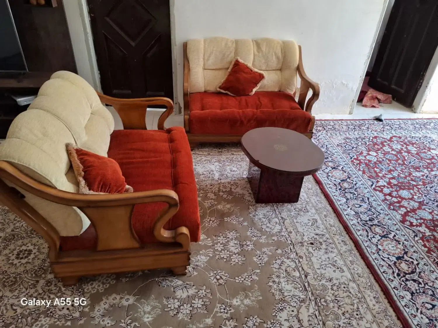 مبل 4نفر|مبلمان خانگی و میز عسلی|اصفهان, دستگرده|دیوار