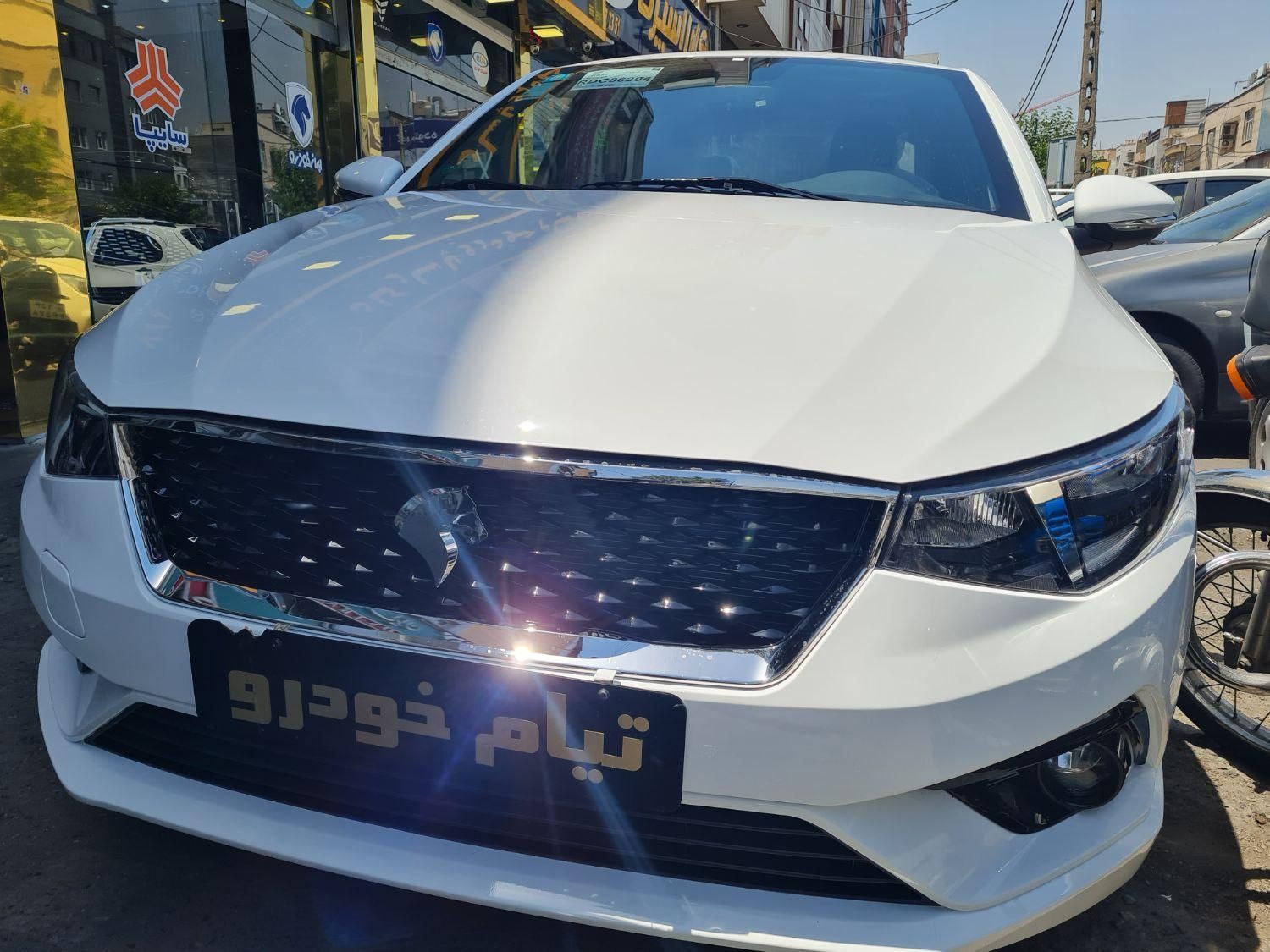 تارا V4 اتومات صفر خشک مشکی LX سفید مدل ۴۰۴|خودرو سواری و وانت|تهران, صادقیه|دیوار