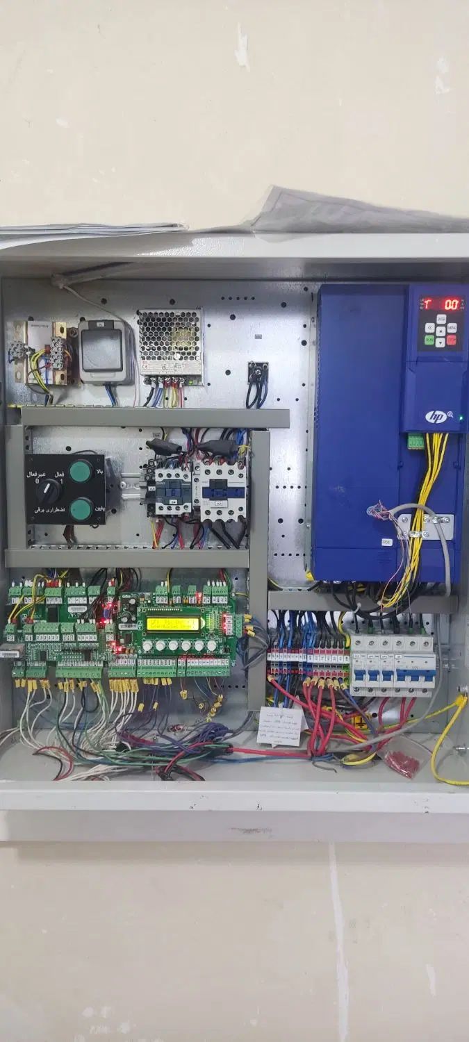 نصب و سرویس و رفع خرابی انواع بالابر و آسانسور|خدمات پیشه و مهارت|تنکابن, |دیوار
