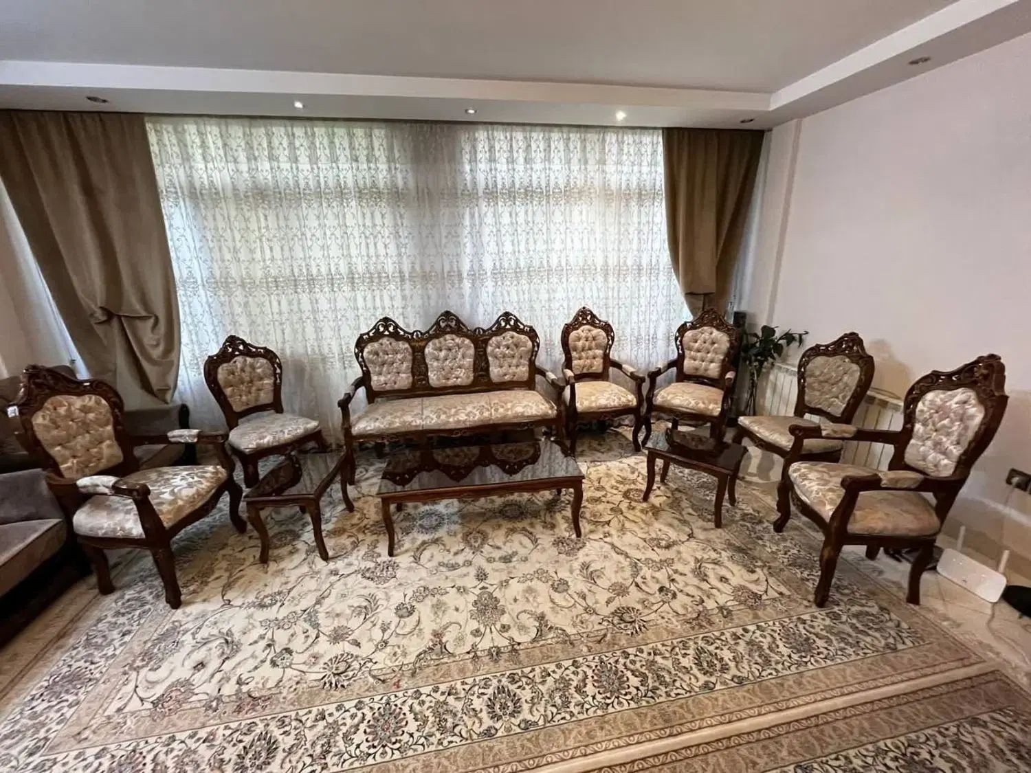 مبل سلطنتی|مبلمان خانگی و میز عسلی|مشهد, شایه|دیوار