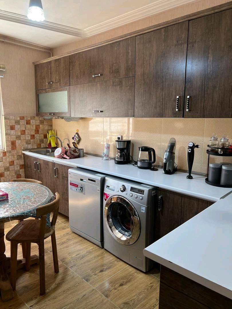 فروش ۹۰ متر ۲ خواب/ فرهنگیان/ پارکینگ اختصاصی|فروش آپارتمان|رشت, رشتیان|دیوار