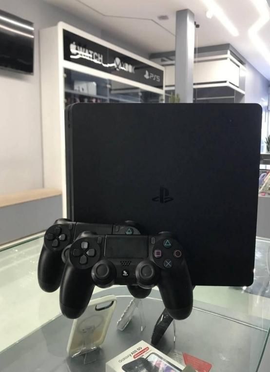 ps4 خانگی/کاملا نو وسالم/۱ترابایت/ دودسته اورجینال|کنسول، بازی ویدئویی و آنلاین|تربت‌حیدریه, شهدا|دیوار