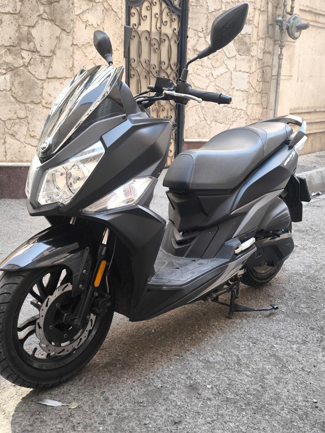 sym j200 مدل ۱۴۰۱|موتورسیکلت|تهران, منصوریه (پل سیمان)|دیوار