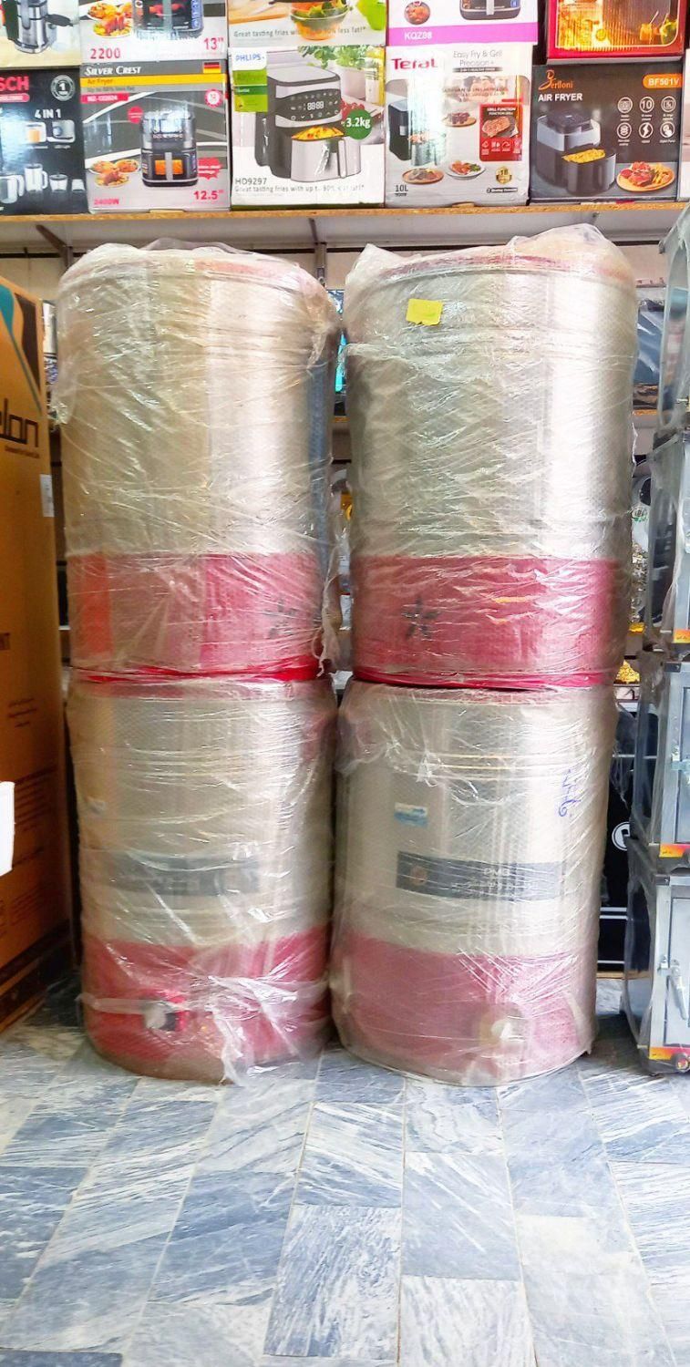 ملافه شور و پتوشو ۳۵ تا ۷۰ کیلو|ماشین لباسشویی و خشک‌کن لباس|بروجرد, |دیوار