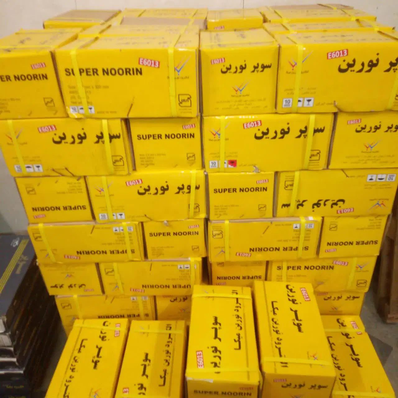 الکترود سوپر میکا قطر ۲/۵ سیم جوش سوپر میکا قطر۲/۵|ابزارآلات|مشهد, نوید|دیوار