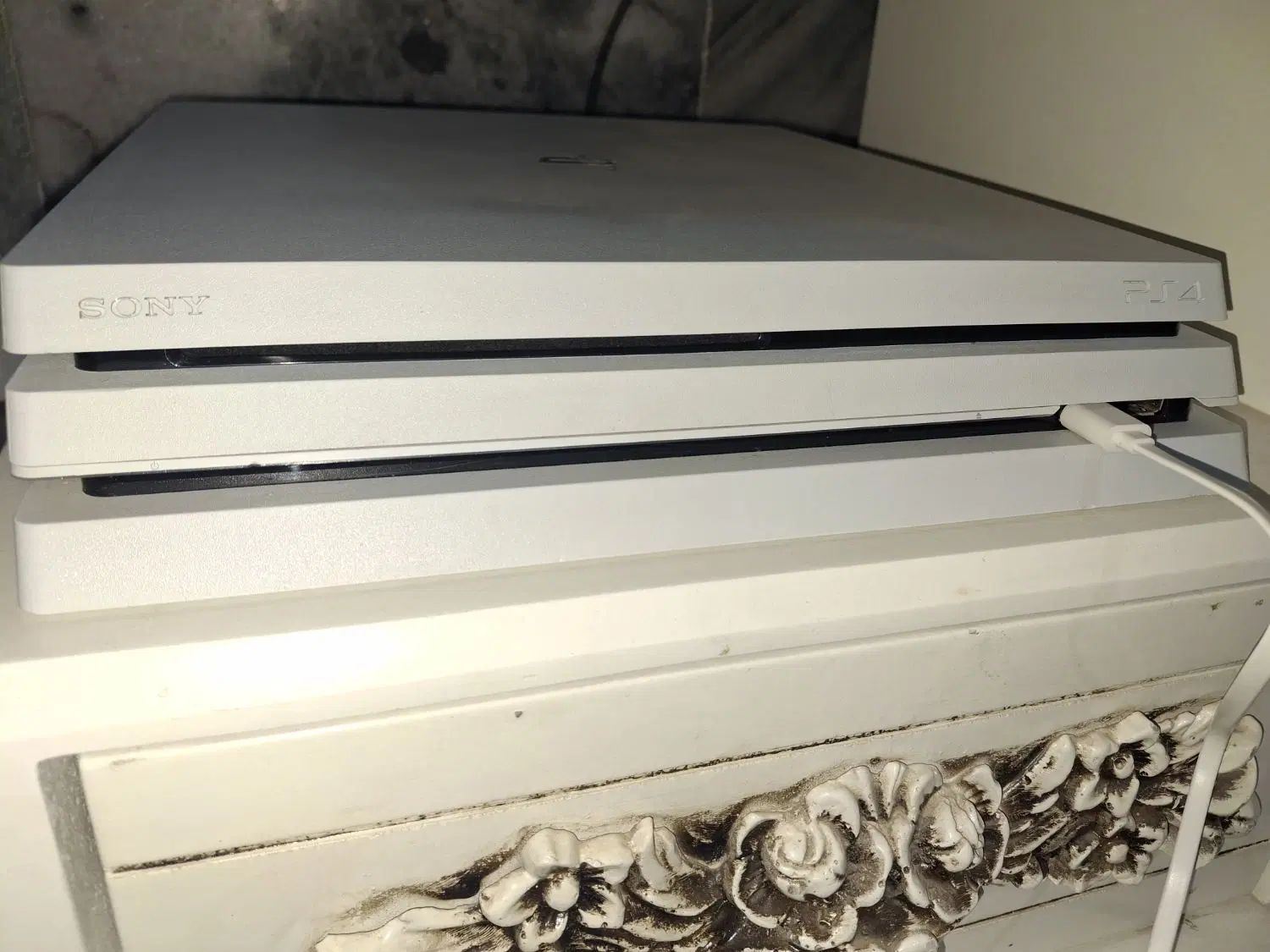 پی اس فور پرو ps4 اکانتی  بدون بن|کنسول، بازی ویدئویی و آنلاین|مشهد, شهرک مهر آباد|دیوار