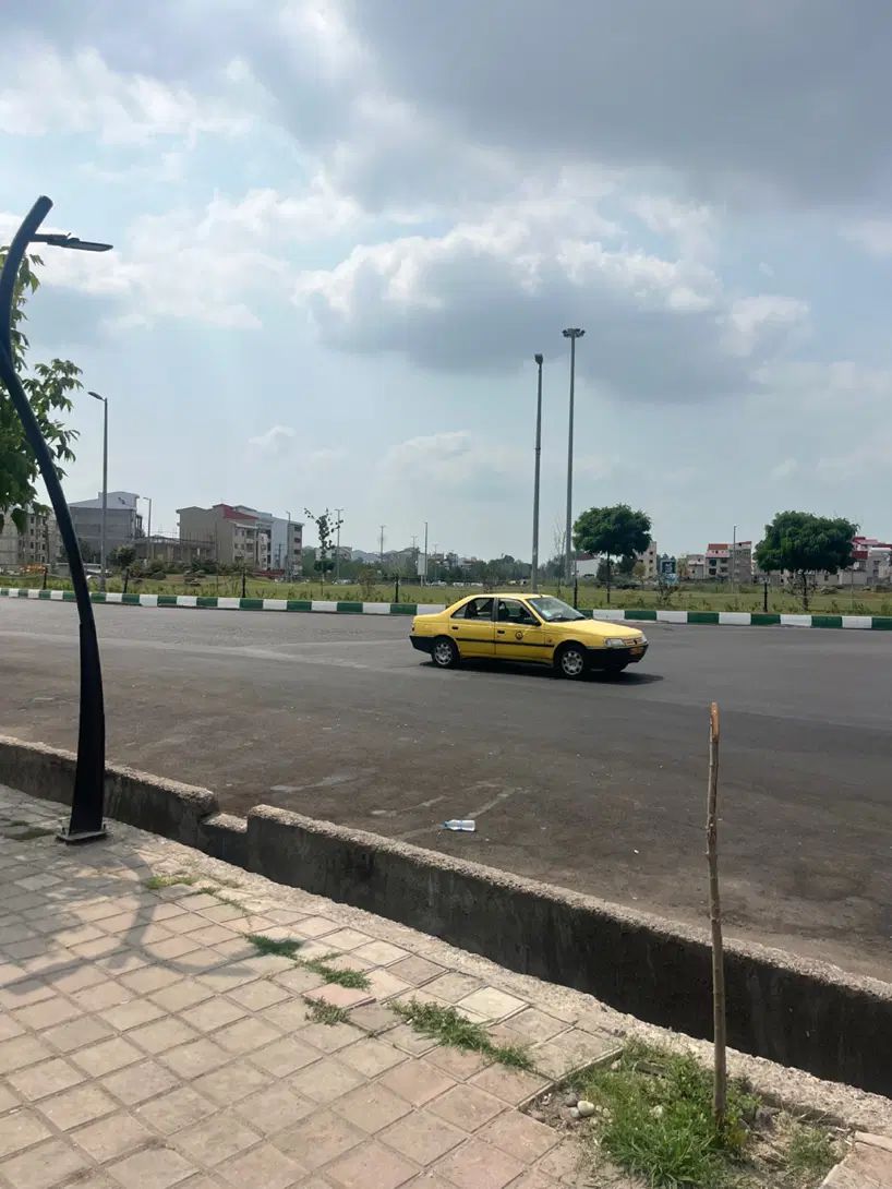 فروش زمین میدان اول مسکن مهر بر اصلی ۳۹۰ متر|فروش زمین و ملک کلنگی|رشت, کوی مهر|دیوار