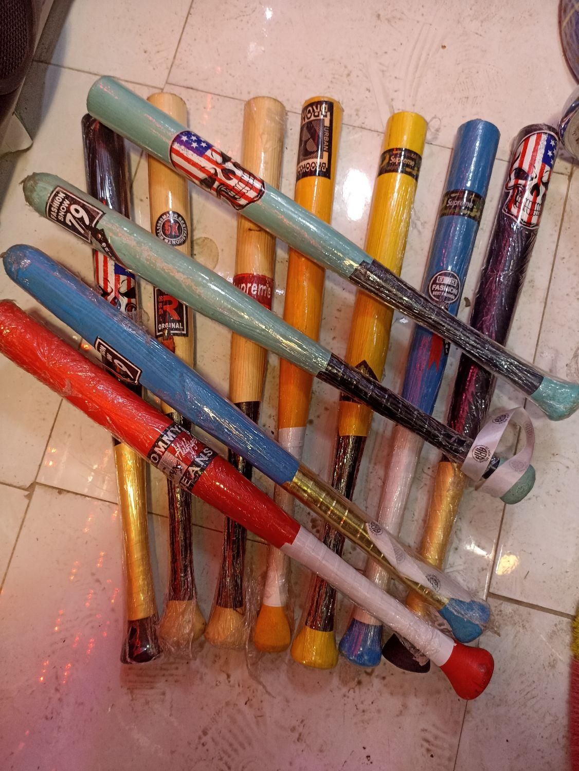 چوب بیسبال|ورزش‌های توپی|رشت, فلسطین|دیوار