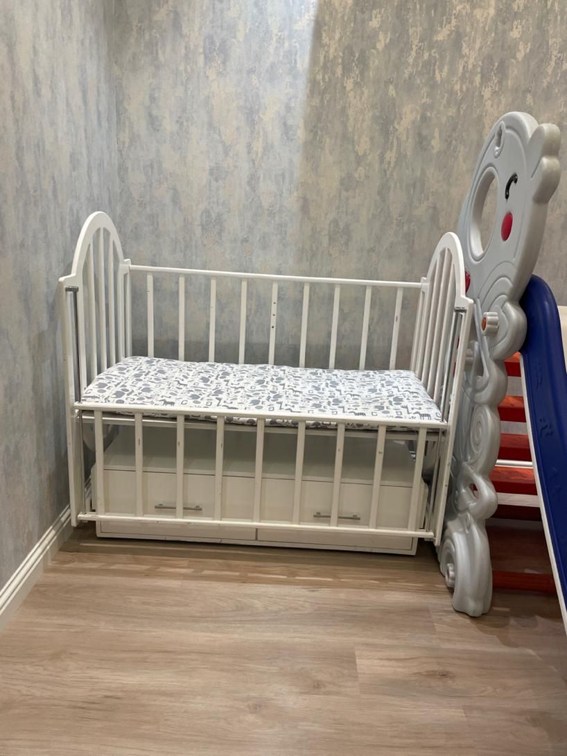 تخت کودک گهواره شو|تخت و صندلی بچه|رشت, گلسار|دیوار