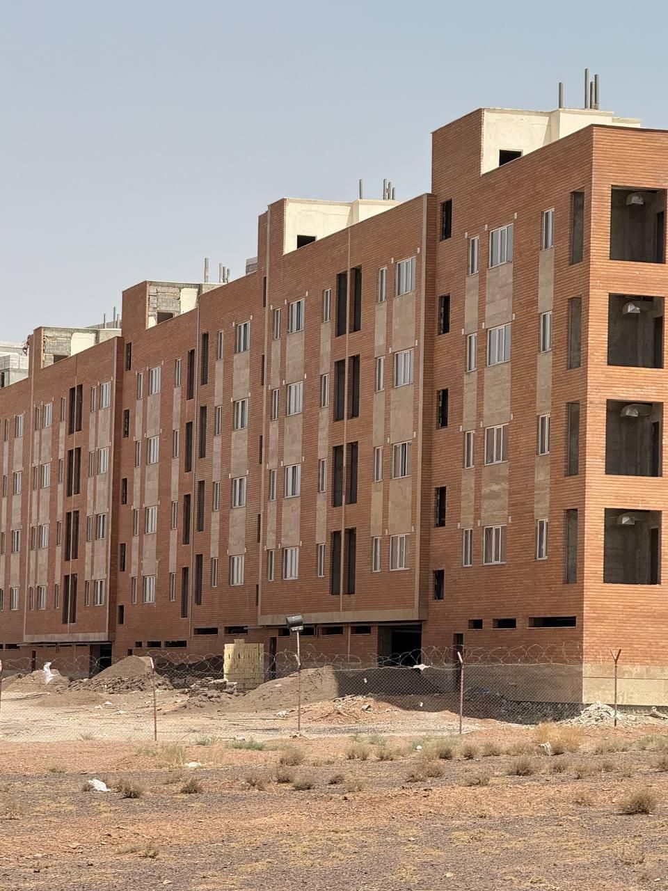 فاز هفت / خرید چکی / آپارتمان ۹۴ متری سالن بزرگ|فروش آپارتمان|پرند, فاز ۷|دیوار