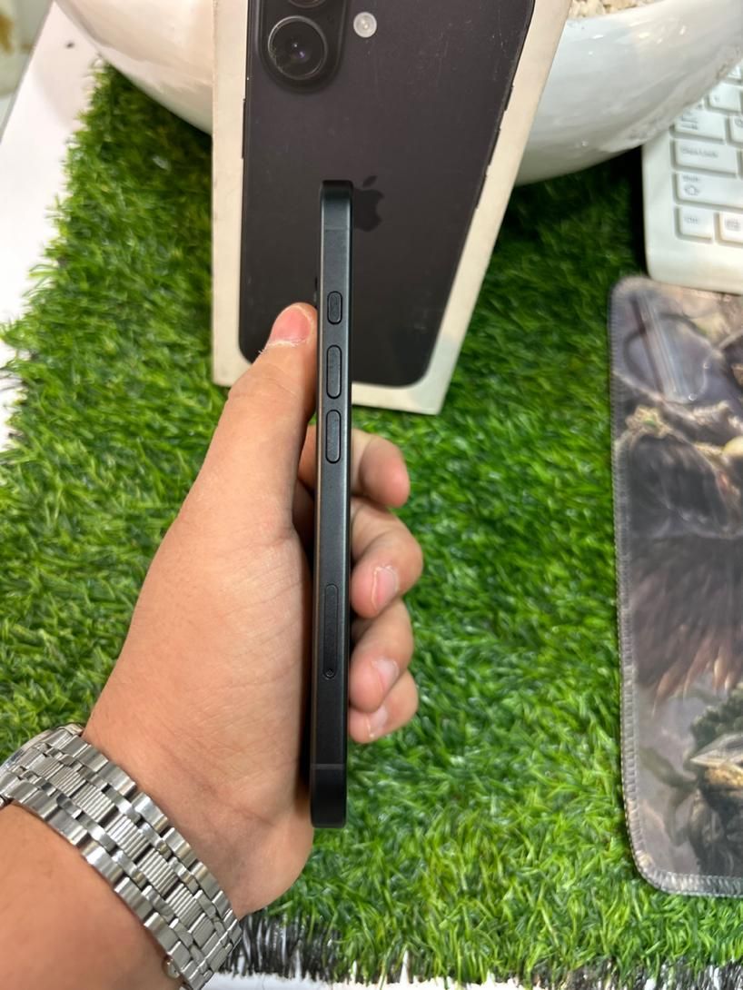 اپل iPhone 16 با حافظهٔ ۱۲۸ گیگابایت|موبایل|کرج, کوی امامیه|دیوار