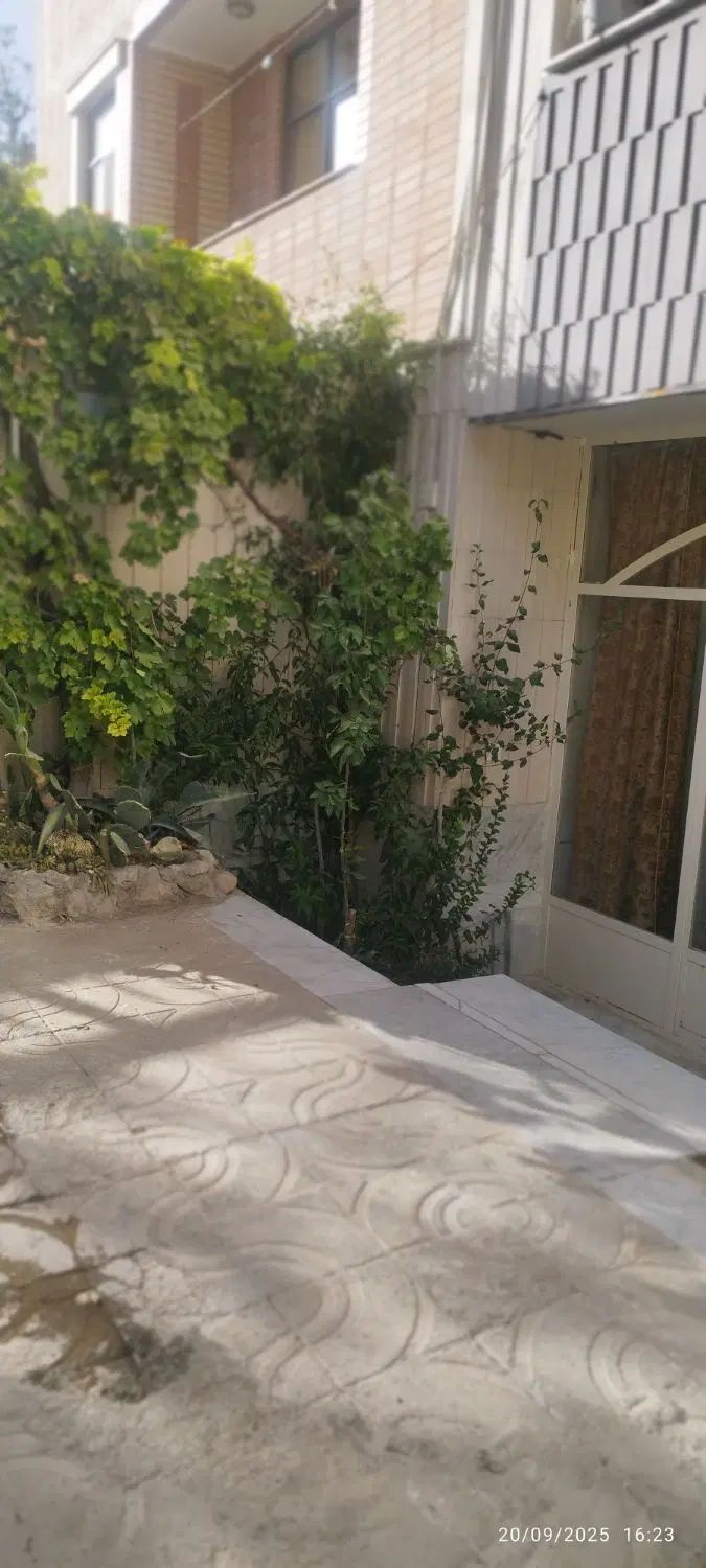 اجاره مسکونی|اجارهٔ آپارتمان|اصفهان, جنیران (لادان)|دیوار