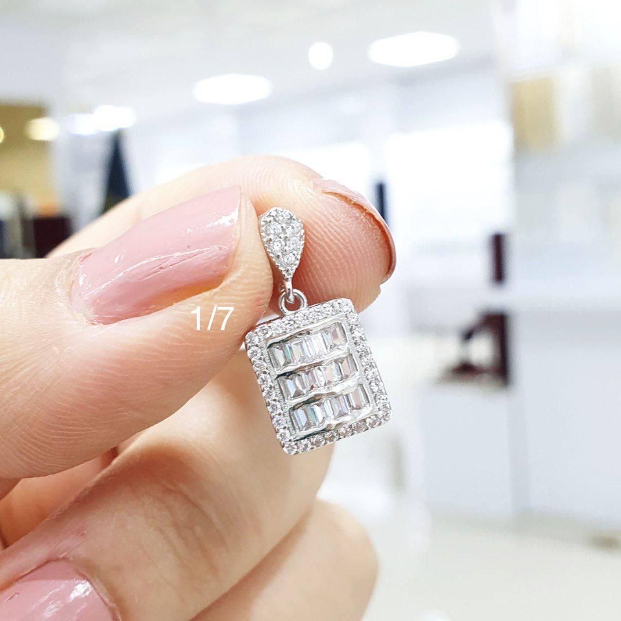 مدال نقره مربع سنتا کارتیه کد001silverنقره رضازاده|بدلیجات|تبریز, |دیوار