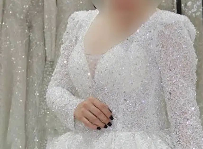 لباس عروس نو کاملا سنگ دوزی شب نما بروز و مد جدید|لباس|اردبیل, |دیوار