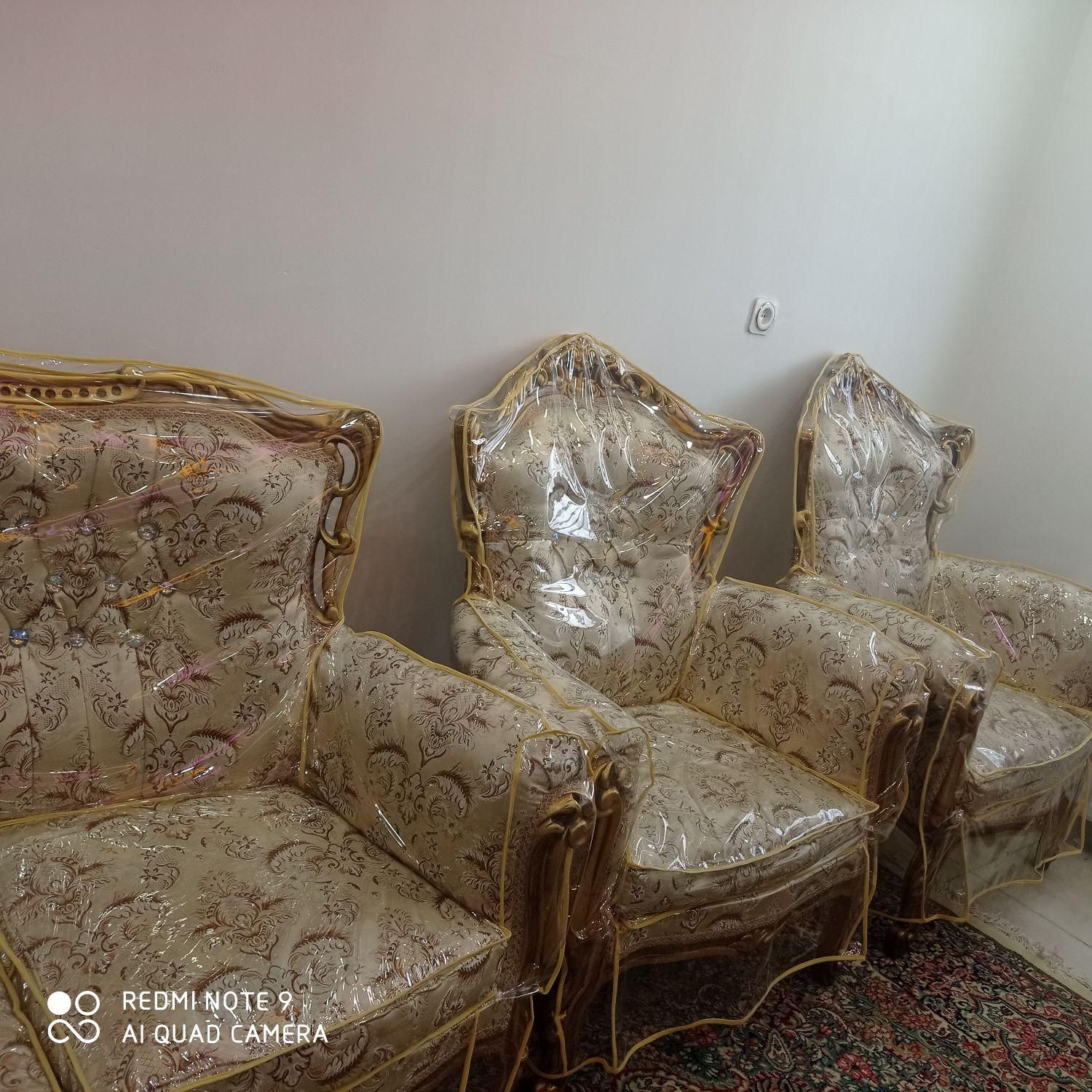 مبل سلطنتی|مبلمان خانگی و میز عسلی|سیرجان, |دیوار