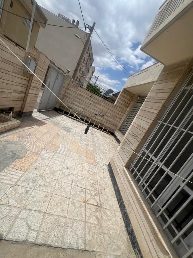 خانه ۱۲۵ متر بلوار فدک شهرک ولیعصر فضل آباد شریف|فروش خانه و ویلا|شیراز, شهرک ولیعصر|دیوار