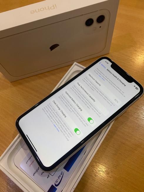اپل آیفون ۱۱ -۱۲۸ گیگ سفید - ۱۱ پرومکس مشکی ۲۵۶|موبایل|تهران, فردوسی|دیوار