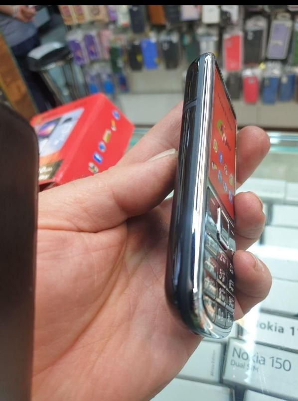 موبایل ۴ سیم کارته هوپ k69 آک و پلمپ|موبایل|قم, سراجه (۱۵ خرداد)|دیوار