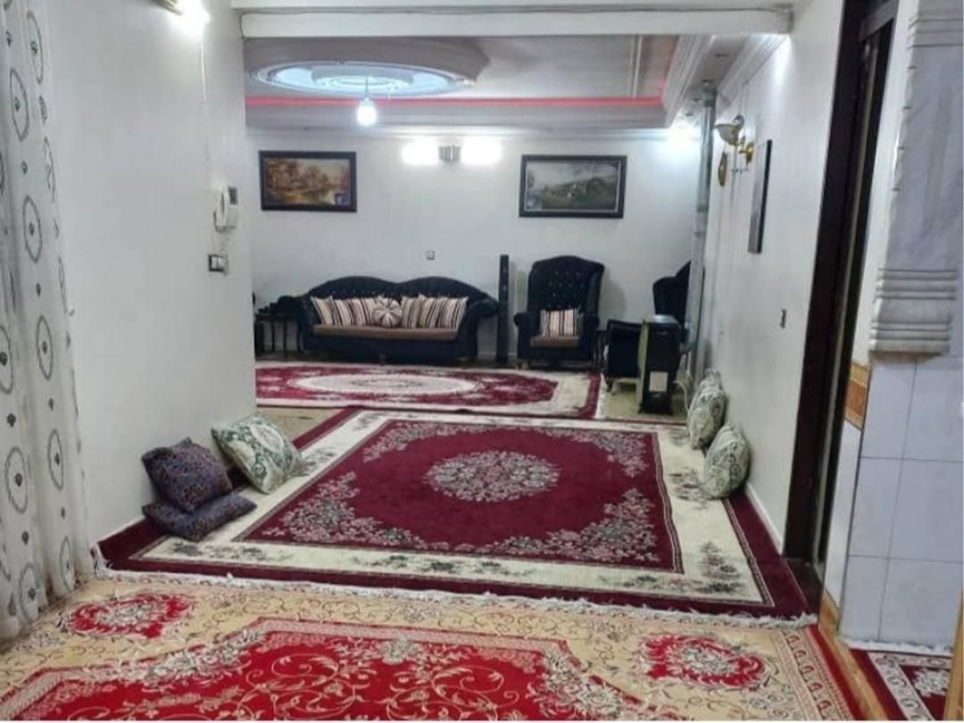 خانه مسافر با مجوز میراث فرهنگی صنایع دستی|اجارهٔ کوتاه‌مدت ویلا و باغ|دورود, |دیوار