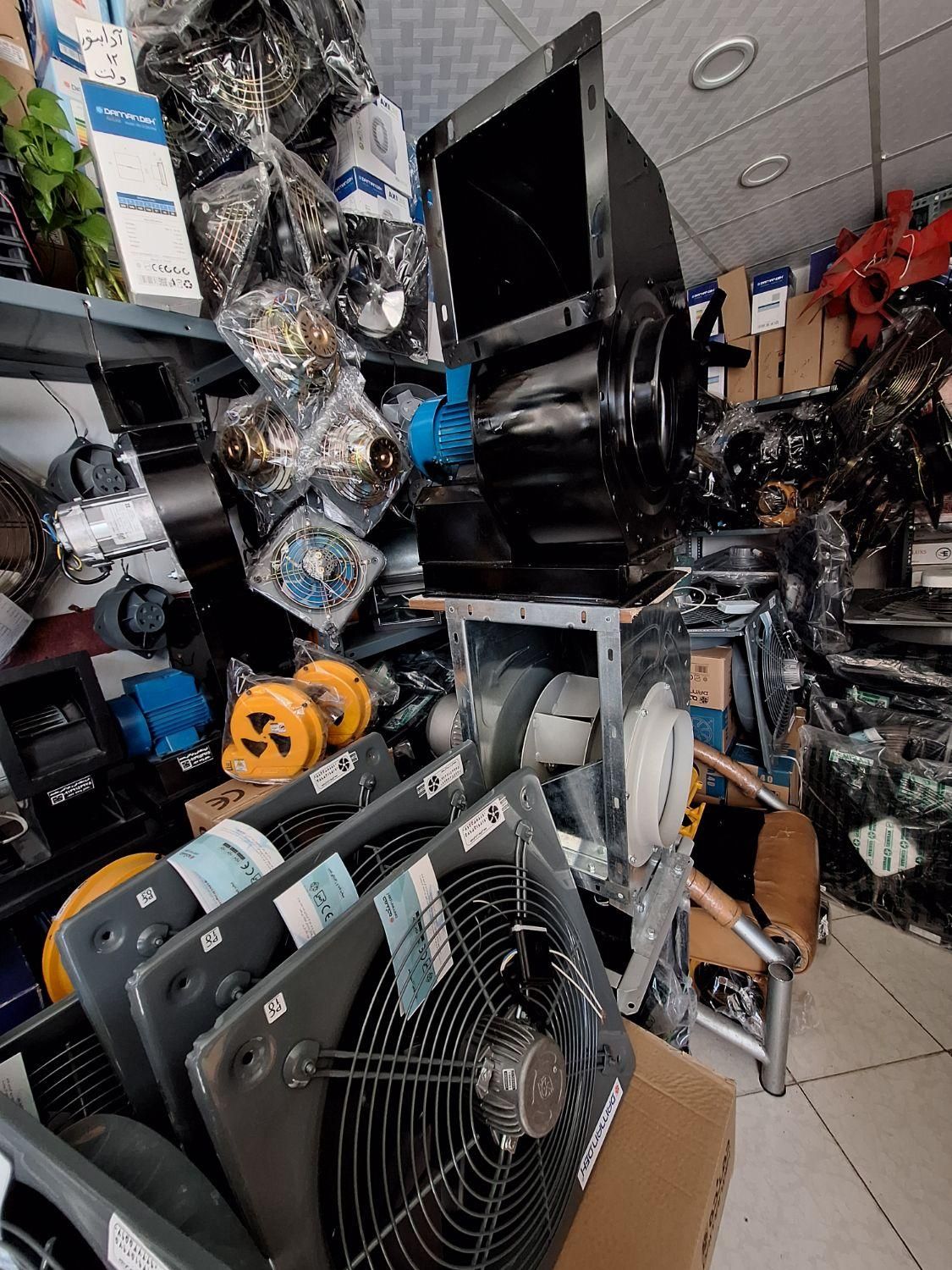 سانتریفیوژ فن asli هواکش مکش ۳۰ متر حلزونی|پنکه و تصفیه‌کنندهٔ هوا|اصفهان, برازنده|دیوار