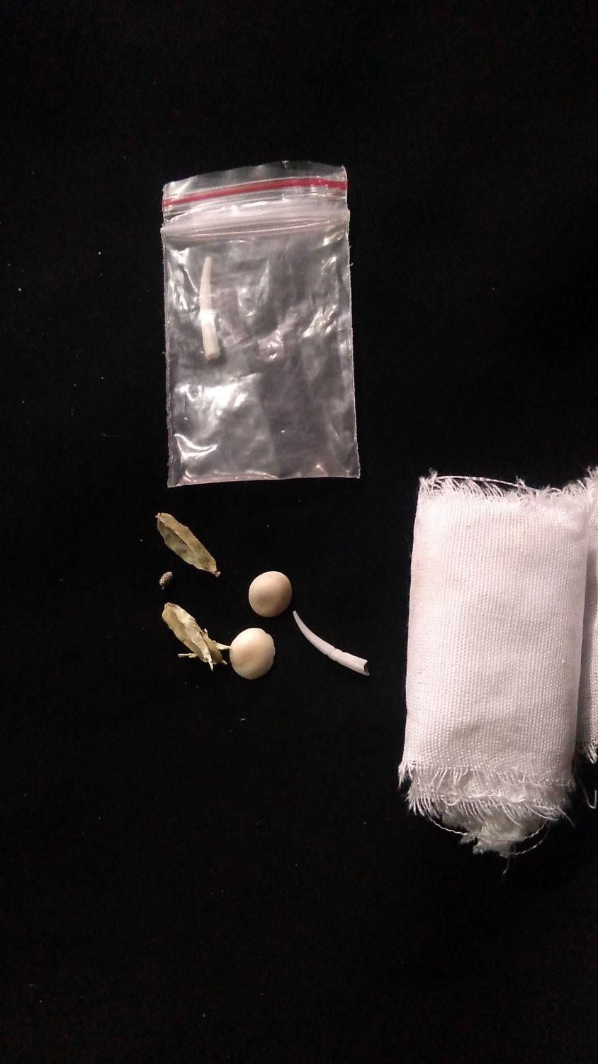 مهره شانس واقبال|کلکسیون اشیاء عتیقه|خاش, |دیوار