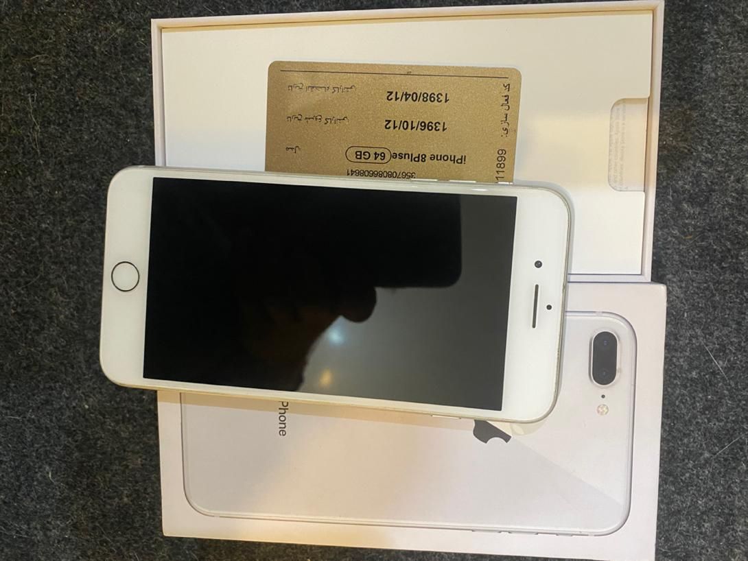 اپل iPhone 8 Plus با حافظهٔ ۶۴ گیگابایت|موبایل|تهران, بهار|دیوار