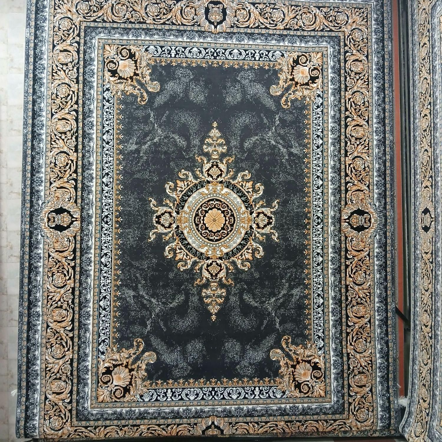 فرش ۱۲متری و ۹متری و ۶متری ورساج زیبا|فرش|خرمآباد, |دیوار