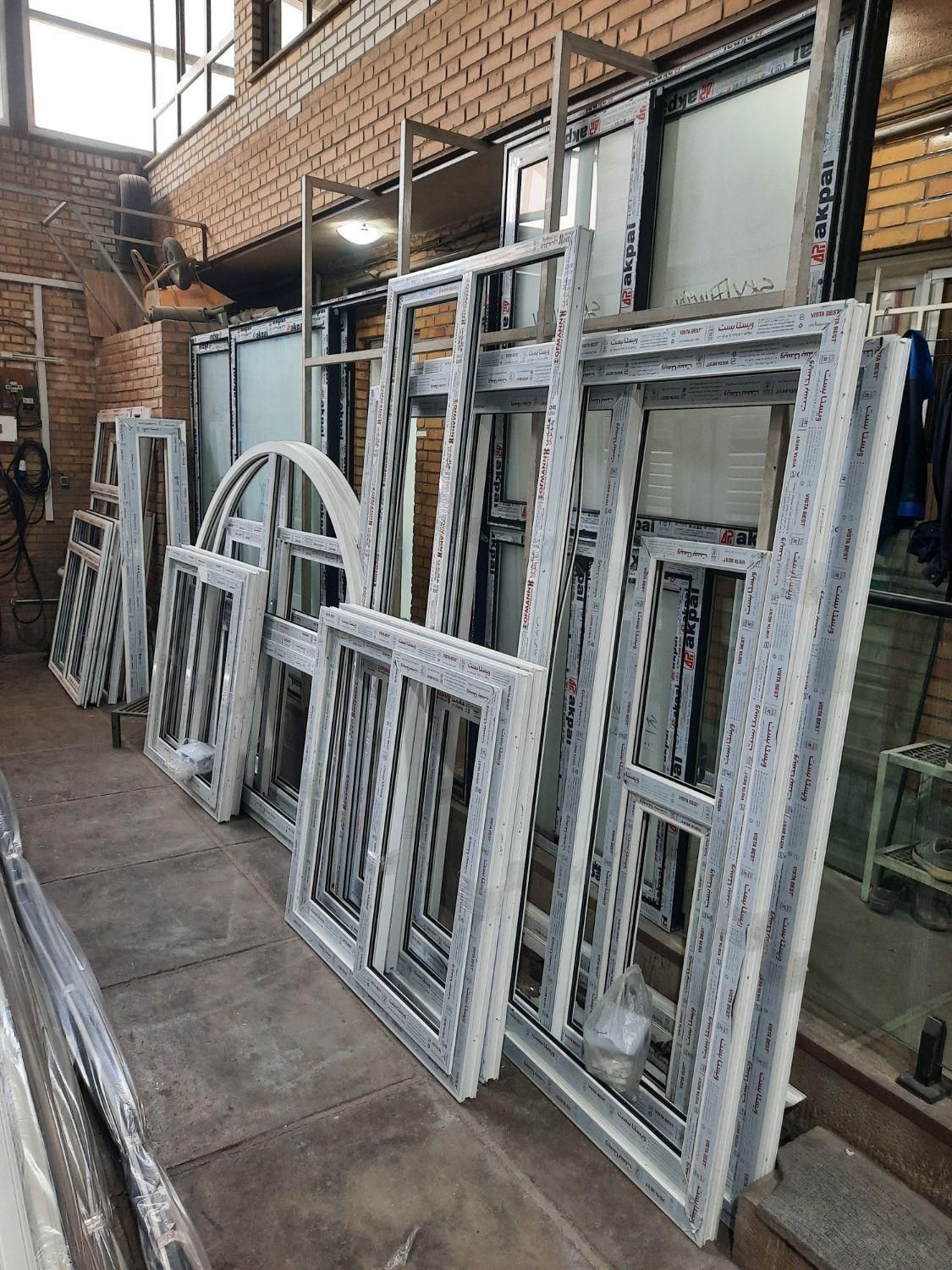 درب و پنجره های UPVC-آلومینیوم ترمال بریک|خدمات پیشه و مهارت|ری, فیروزآبادی|دیوار