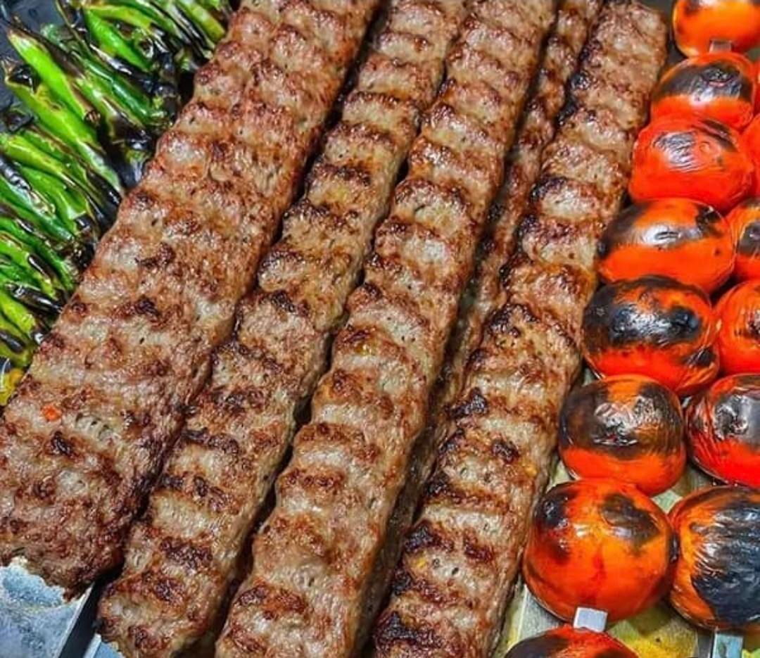 کارگرساده جهت کار در کبابی|استخدام خدمات فروشگاه و رستوران|تهران, مسعودیه|دیوار