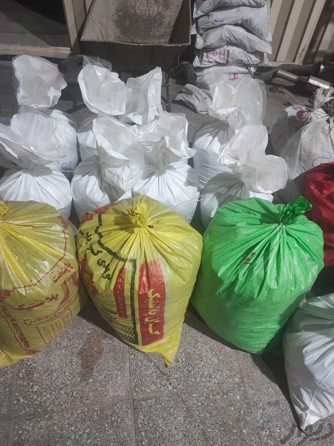 خ.ر.یدارکاتالیزور وخاک کاتالیز واگزوز|قطعات یدکی و لوازم جانبی|تهران, تهرانپارس شرقی|دیوار