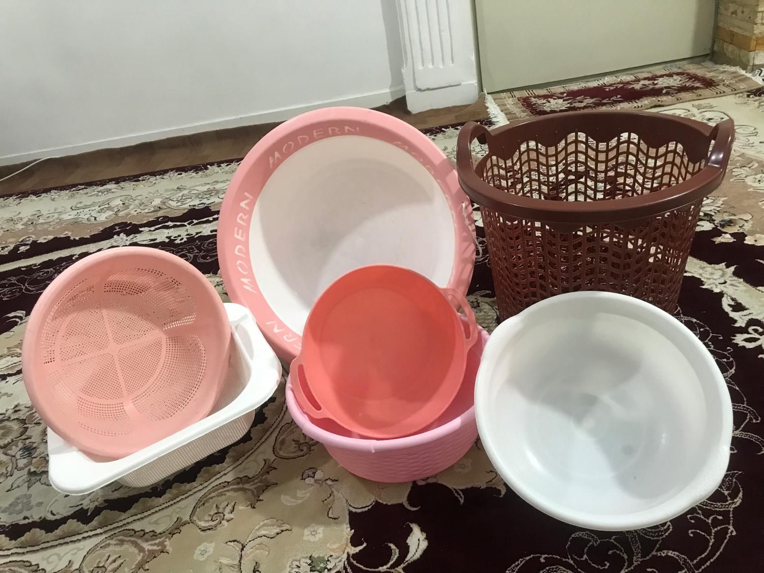 سبت و تشت|ظروف نگهدارنده، پلاستیکی، یک‌بارمصرف|تهران, جلیلی|دیوار