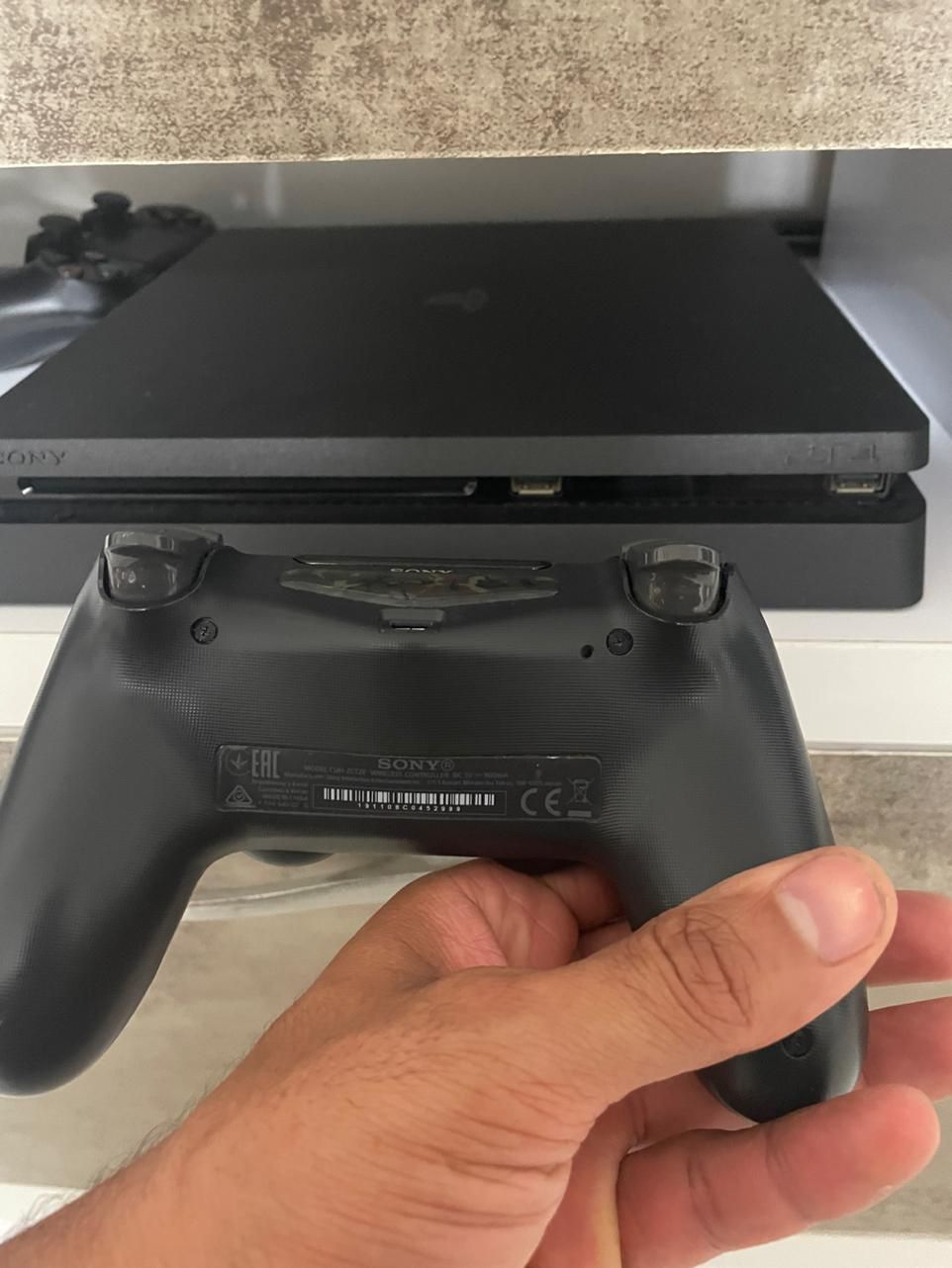 Ps4 slim 1 tera|کنسول، بازی ویدئویی و آنلاین|لنگرود, |دیوار