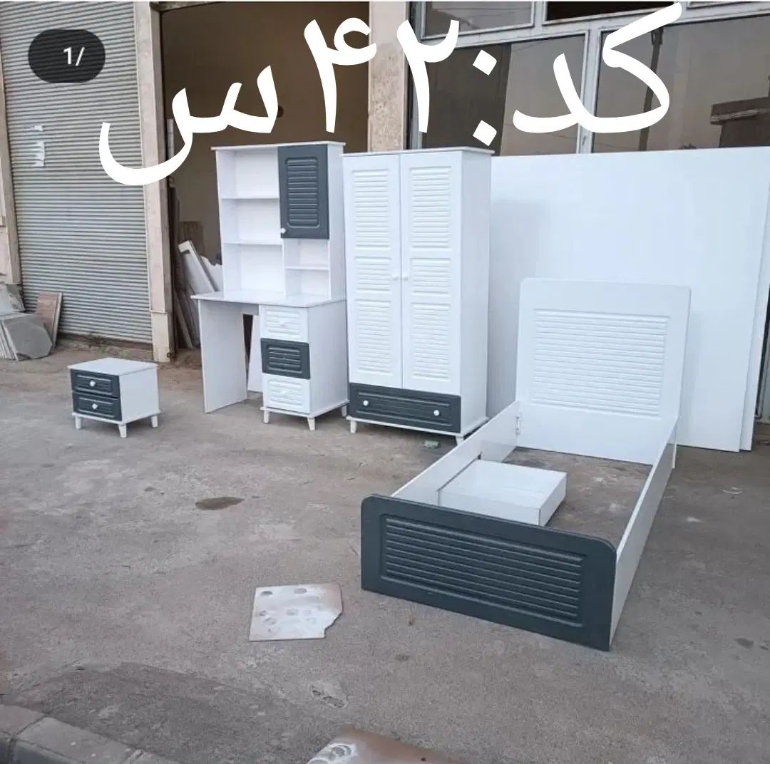تخت تک نفره/دو نفره /در انواع سایز قیمت مناسب|تخت و سرویس خواب|ارومیه, |دیوار