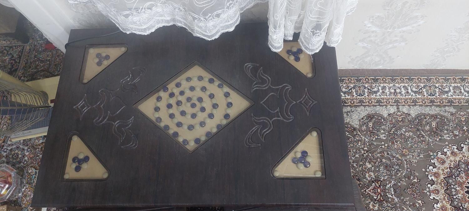 میز وسط  به همراه ۴ تا عسلی|مبلمان خانگی و میز عسلی|کرج, حصارک|دیوار