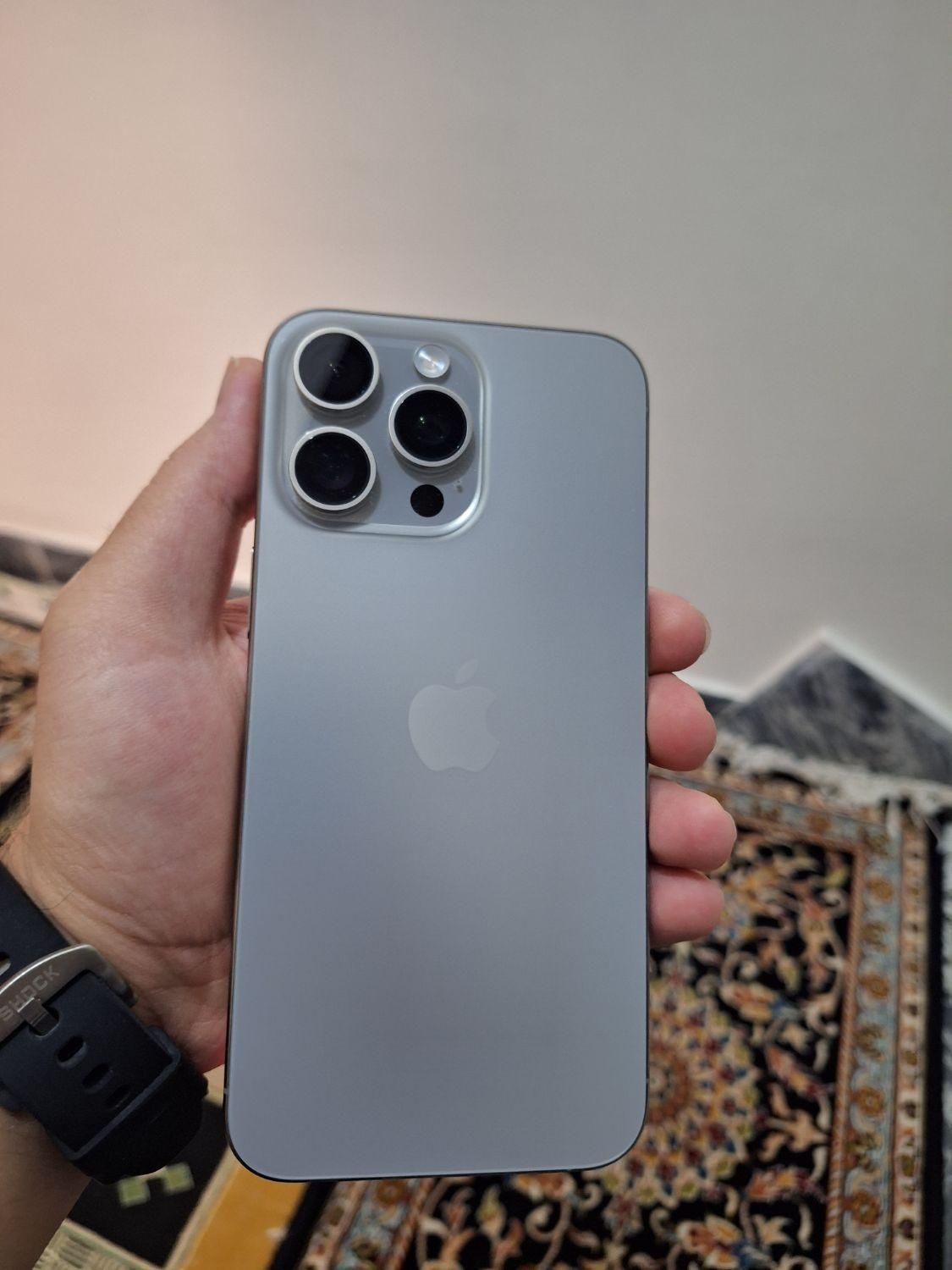 اپل iPhone 15 Pro Max با حافظهٔ ۲۵۶ گیگابایت|موبایل|کرمانشاه, |دیوار
