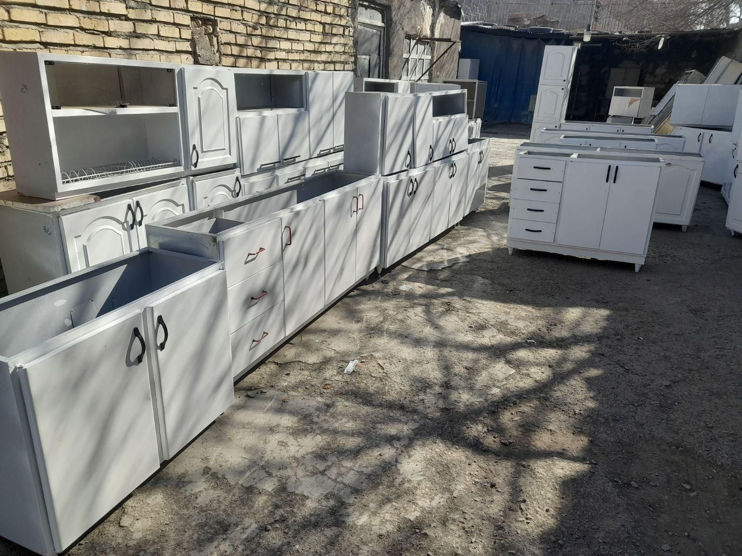 خریدار.فروشنده کابینت فلزی دست دوم|مصالح و تجهیزات ساختمان|مشهد, پنجتن|دیوار