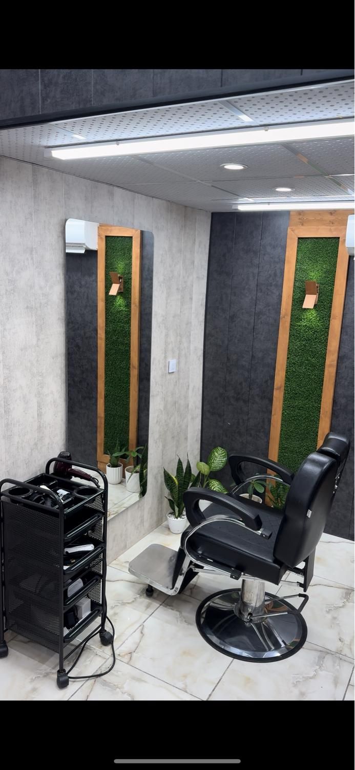 آرایشگرماهر آقا درصدی یا اجاره صندلی|استخدام درمانی، زیبایی، بهداشتی|گرگان, |دیوار