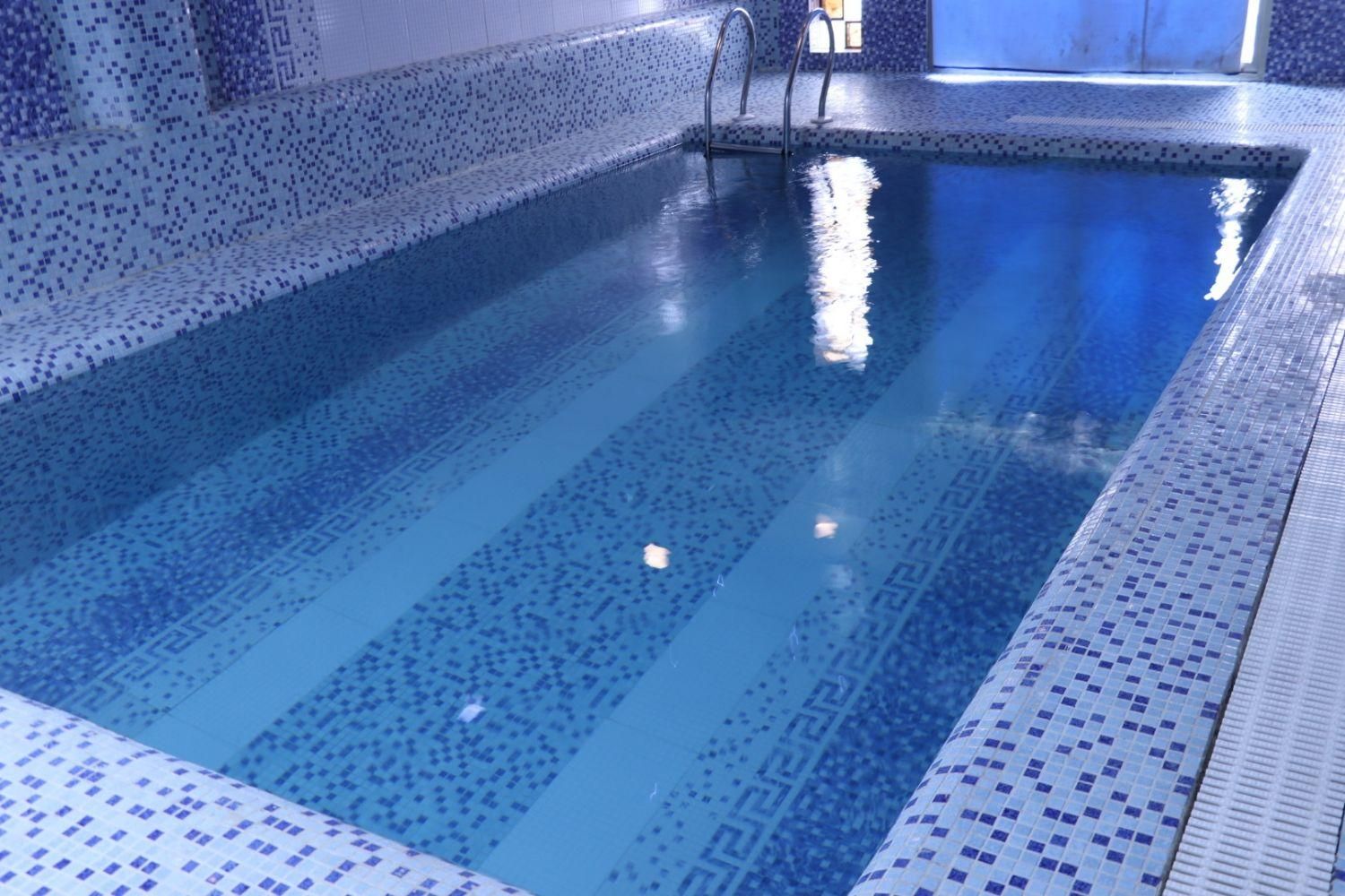 اجاره ویلا باغبادران باغ بهادران باغبهادران|اجارهٔ کوتاهمدت ویلا و باغ|اصفهان, بوستان آینه خانه|دیوار