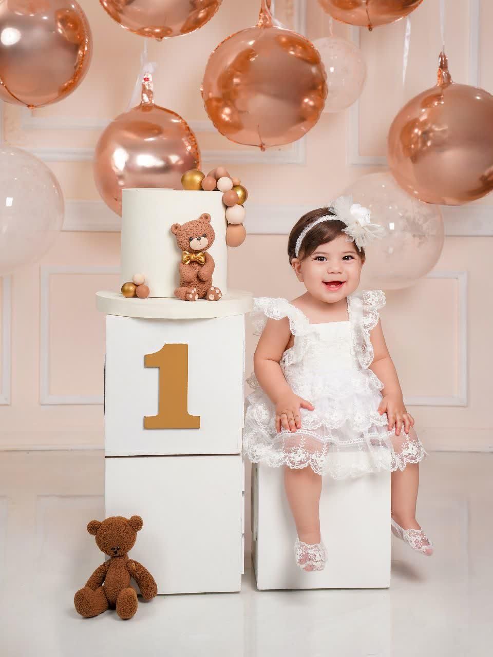 آتلیه تخصصی نوزاد،کودک و بارداری آریل|خدمات پذیرایی، مراسم|بروجرد, |دیوار